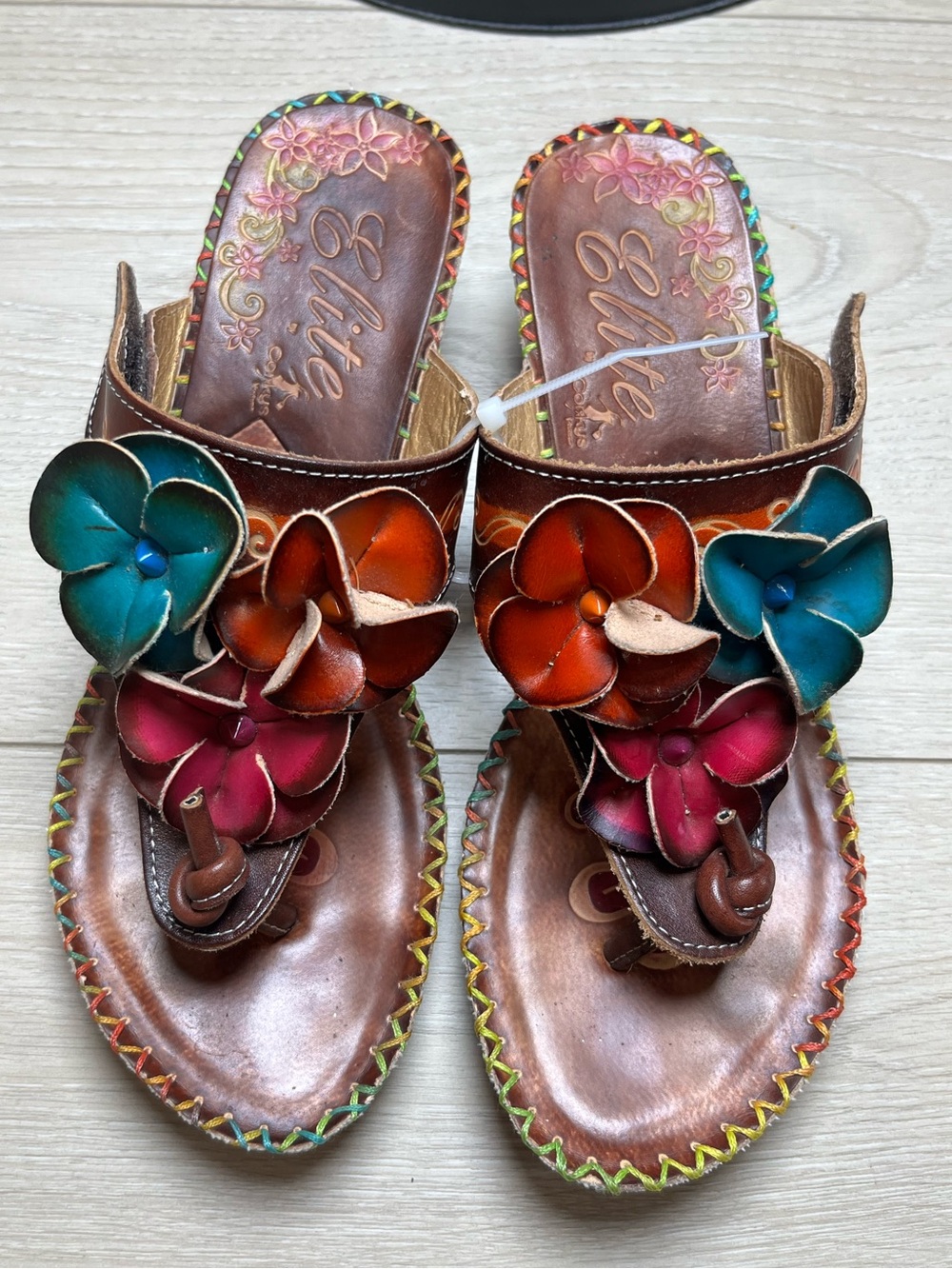 Elite by corky’s Handcrafted Multicolor Floral Leather Toe-Ring Sandals Womens 8
